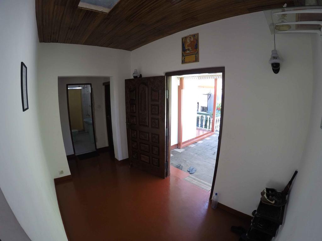 Villa 107 Канди Екстериор снимка